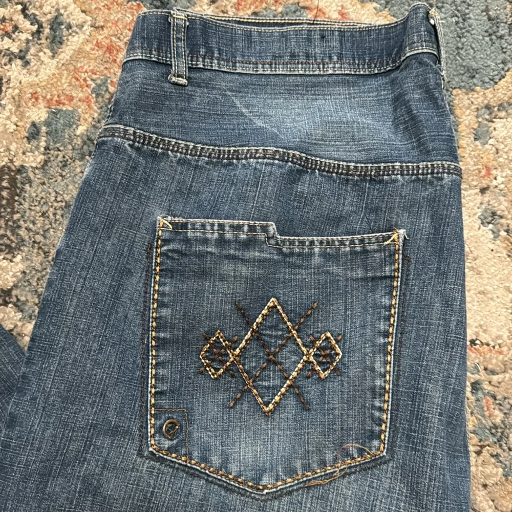 Phat Farm Vintage 90’s Y2K Men’s Baggy Jeans GUC Sz 42” x 32” Med/Dk Wash